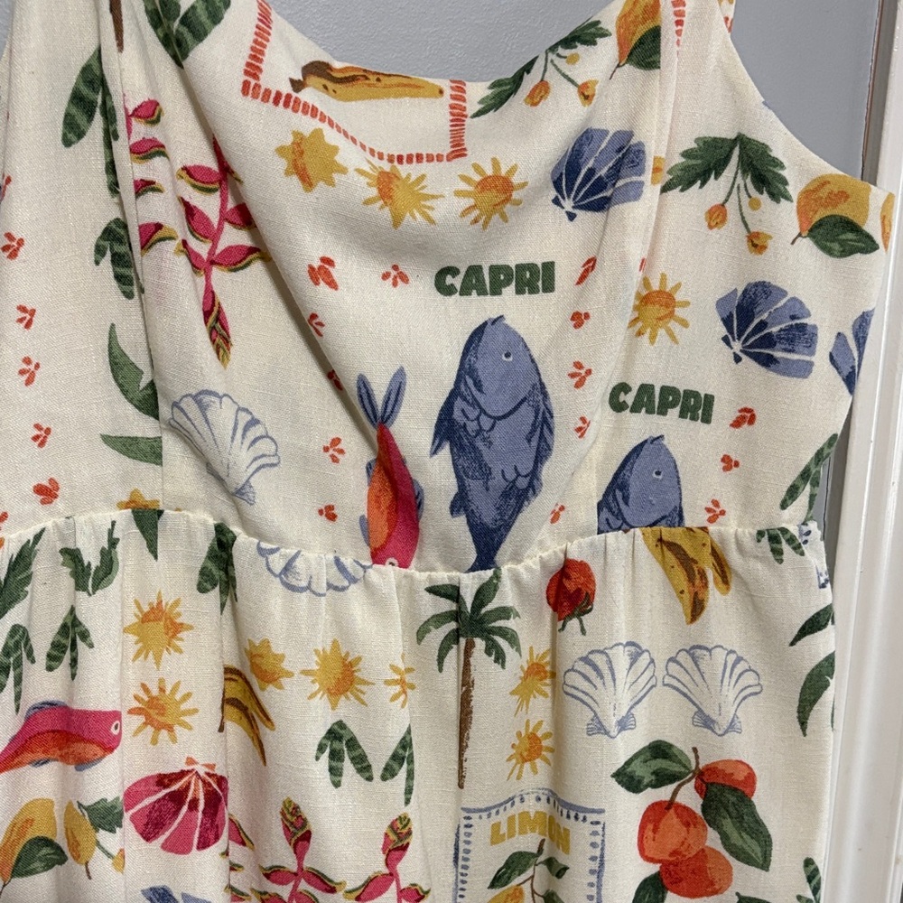 Colorful Printed Women's Plus Dress - Picture 2 of 9